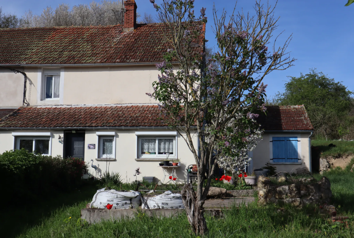 Maison de 160 m² avec 4 chambres à St Leger du Bois 