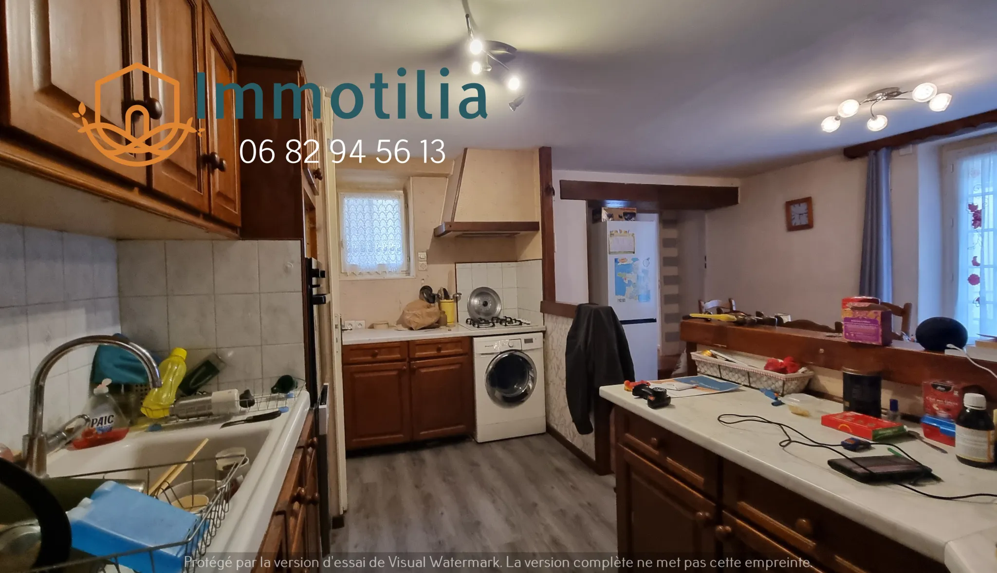 Immeuble à vendre à Nangis - Appartement F5 et local commercial 