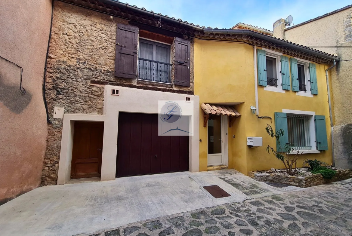 Belle maison rénovée au cœur de Bédoin avec garage 