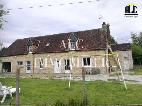 Maison familiale à vendre à Hauterive - 140 m² avec terrain de 20 000 m²