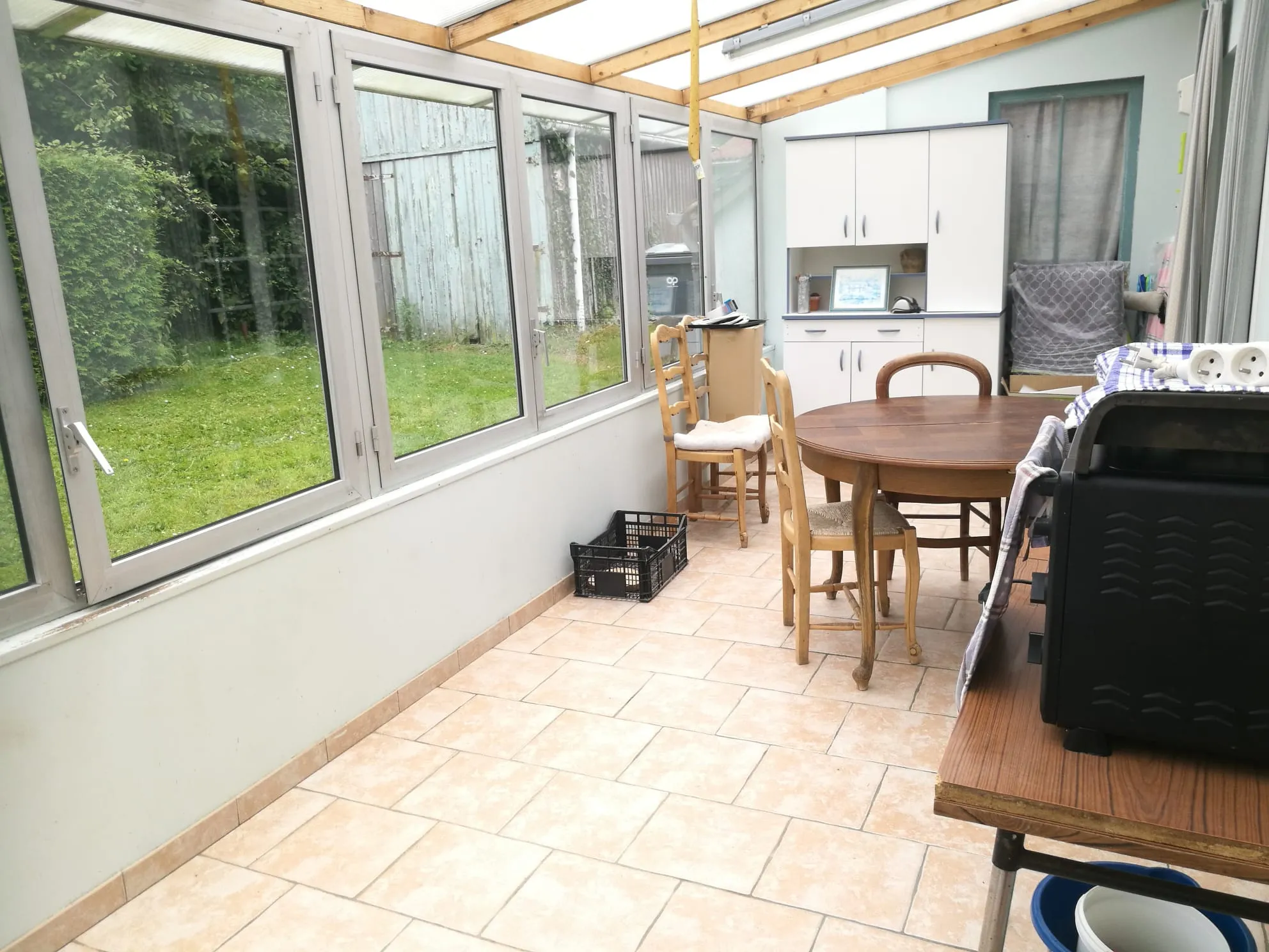 Maison familiale à vendre à Hauterive - 140 m² avec terrain de 20 000 m² 