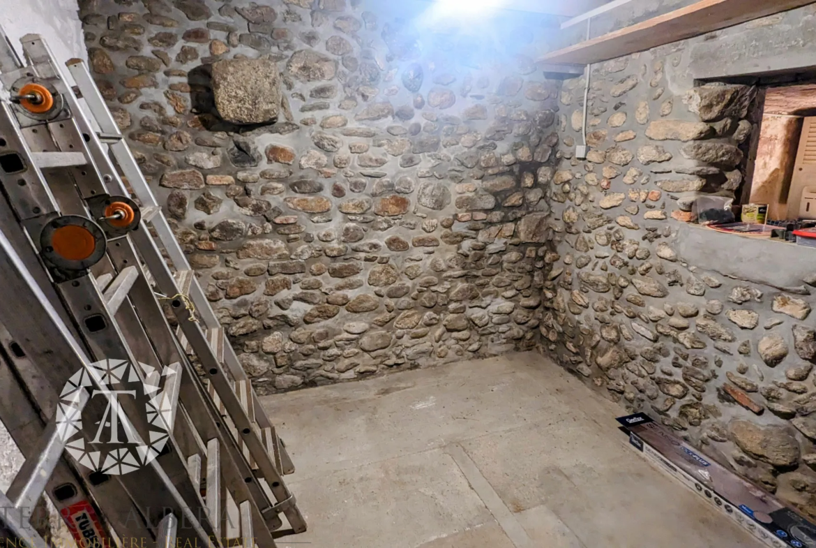 Maison de village à vendre à St André pour 85 200 euros 