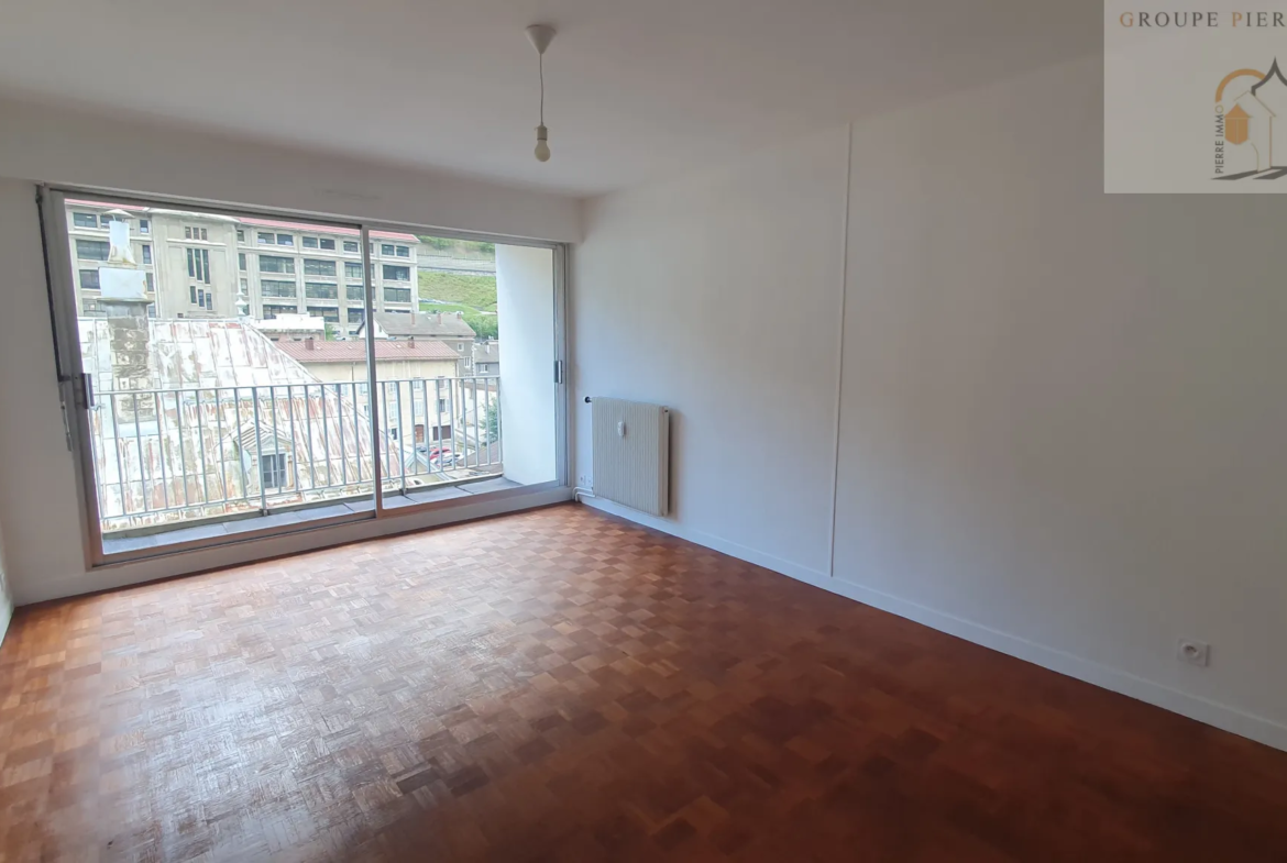 Appartement lumineux de 47 m² avec balcon à vendre à Morez 