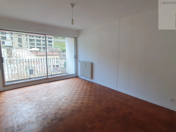 Appartement lumineux de 47 m² avec balcon à vendre à Morez