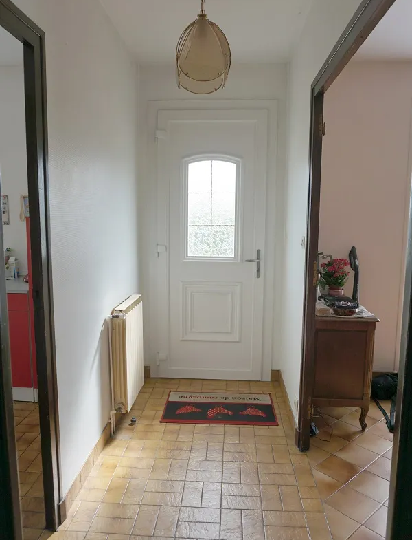 Jolie maison individuelle avec sous-sol à Varenne st Germain 