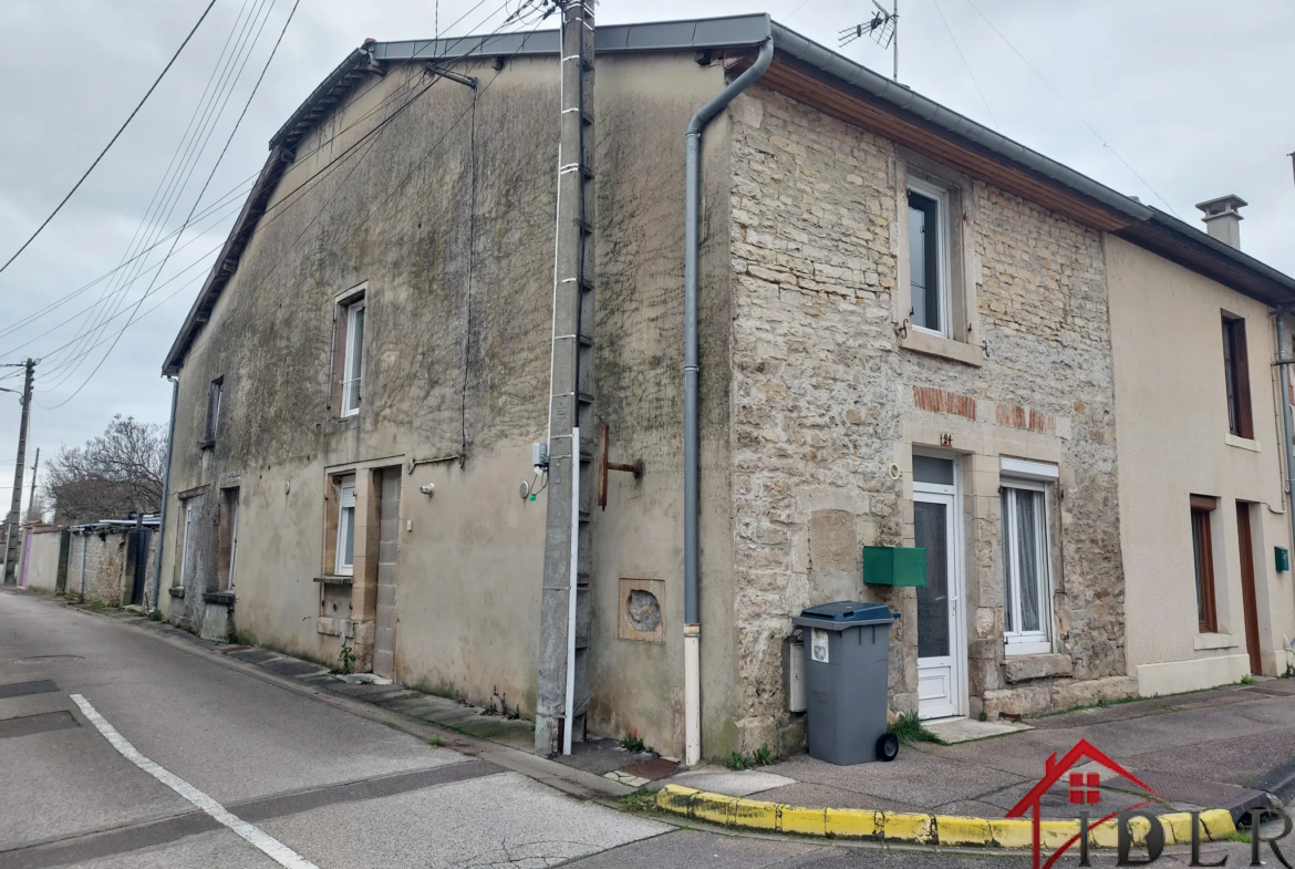 Maison rénovée de 160m2 à vendre à Wassy avec 3 chambres 