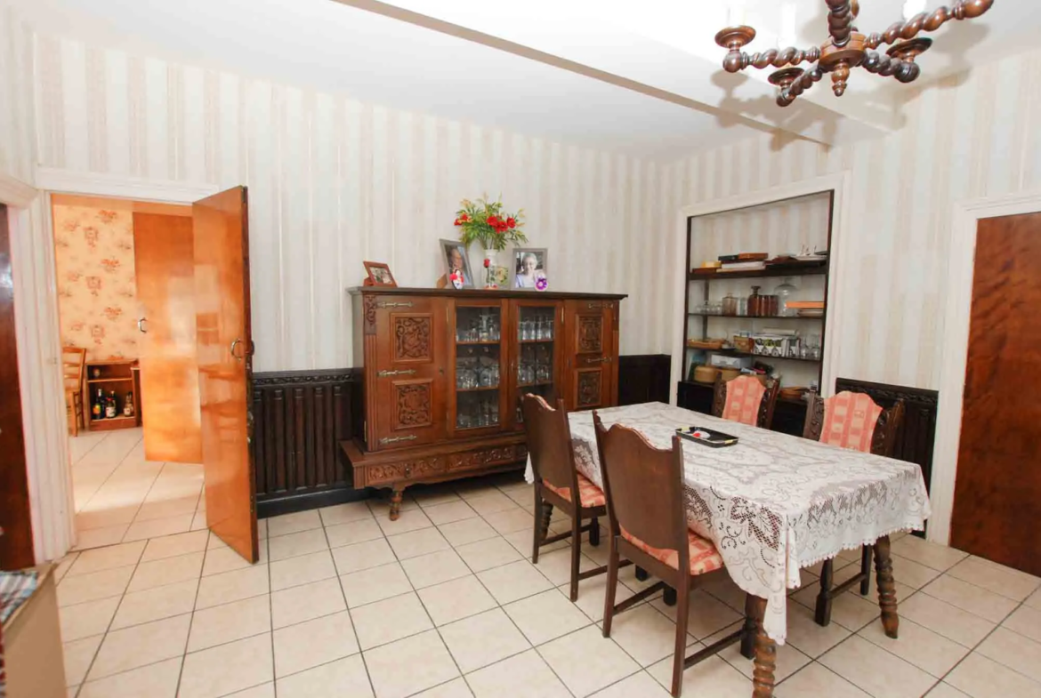 Maison semi-individuelle à vendre à Jeumont avec jardin 