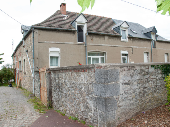 Maison semi-individuelle à vendre à Jeumont avec jardin