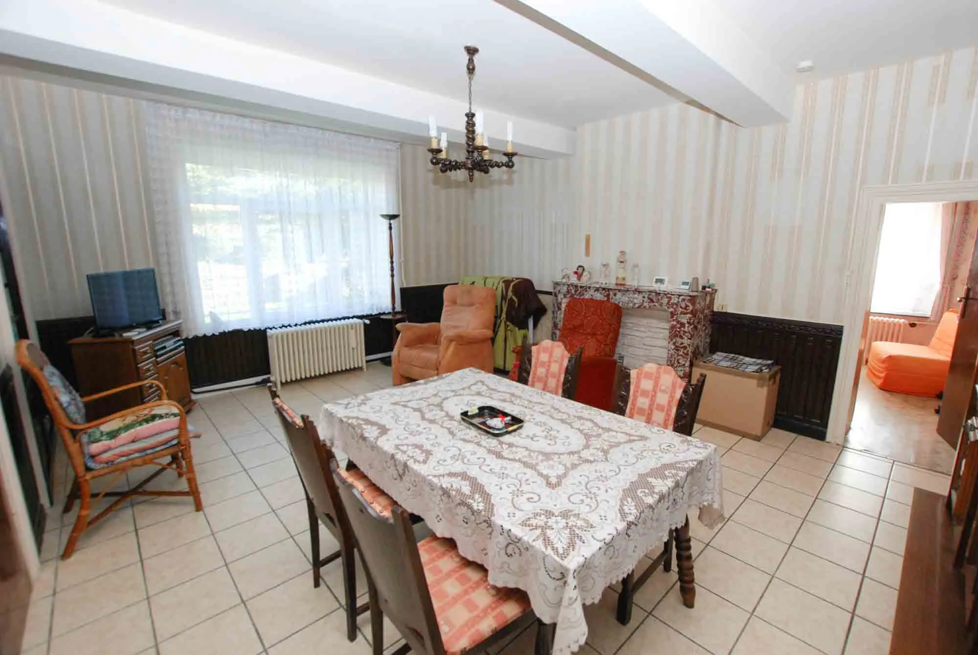 Maison semi-individuelle à vendre à Jeumont avec jardin 