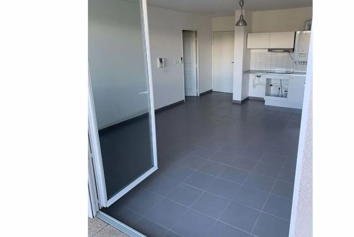 À vendre : Appartement Type 2 avec balcon à Peypin 