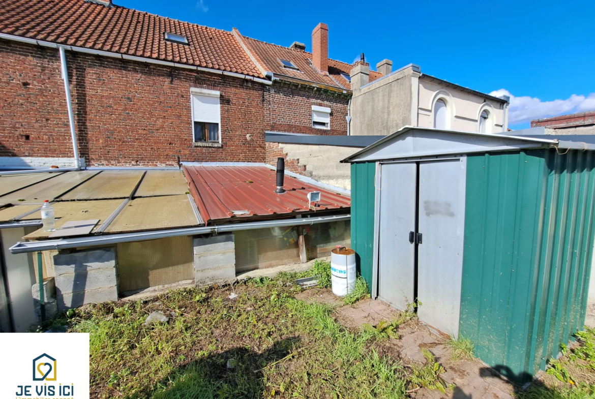 Maison de 1930 avec garage idéal investisseur à Bully-les-Mines 