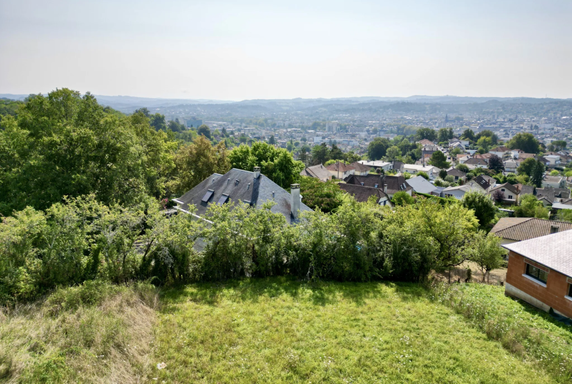 Terrain à vendre sur les hauteurs de Brive - 610 m² 