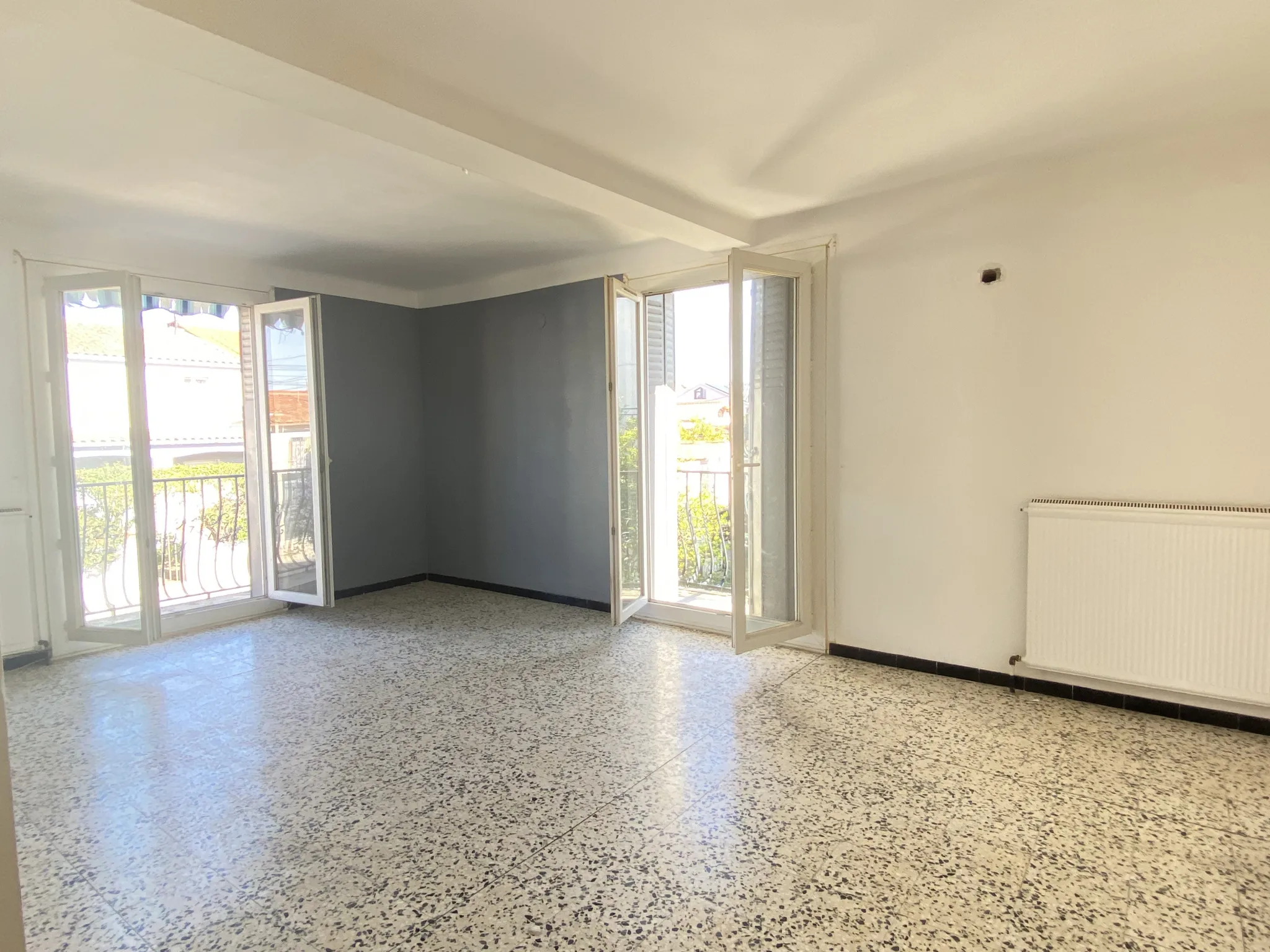 Immeuble de 3 appartements à Perpignan pour investissement 