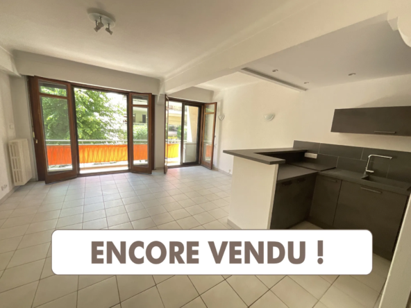 Vente d'un vaste appartement 2 pièces avec parking à Vence