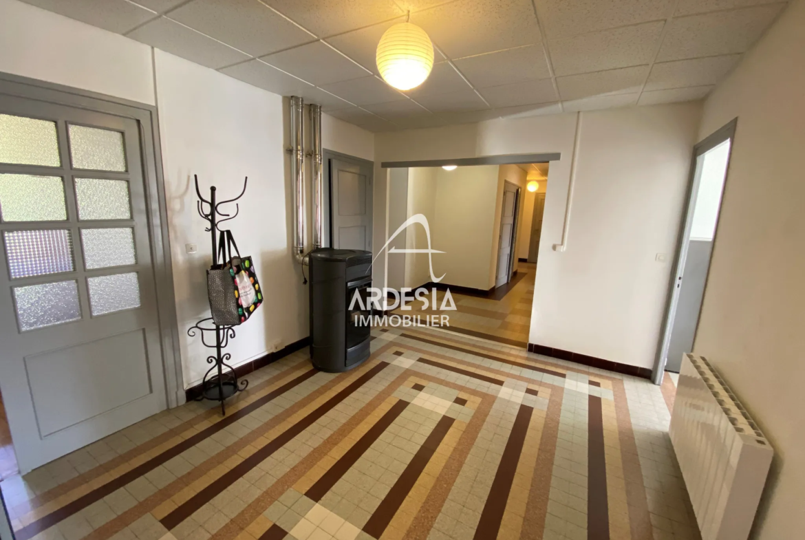 Vente Appartement Type 5 à St Avre - 270 000 EUR 