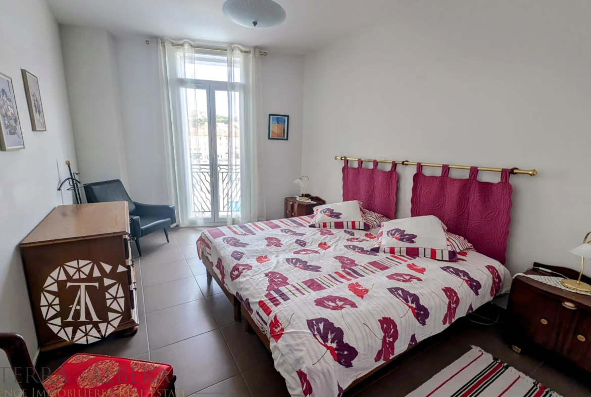 Bel appartement en dernier étage à Port-Vendres avec vue 