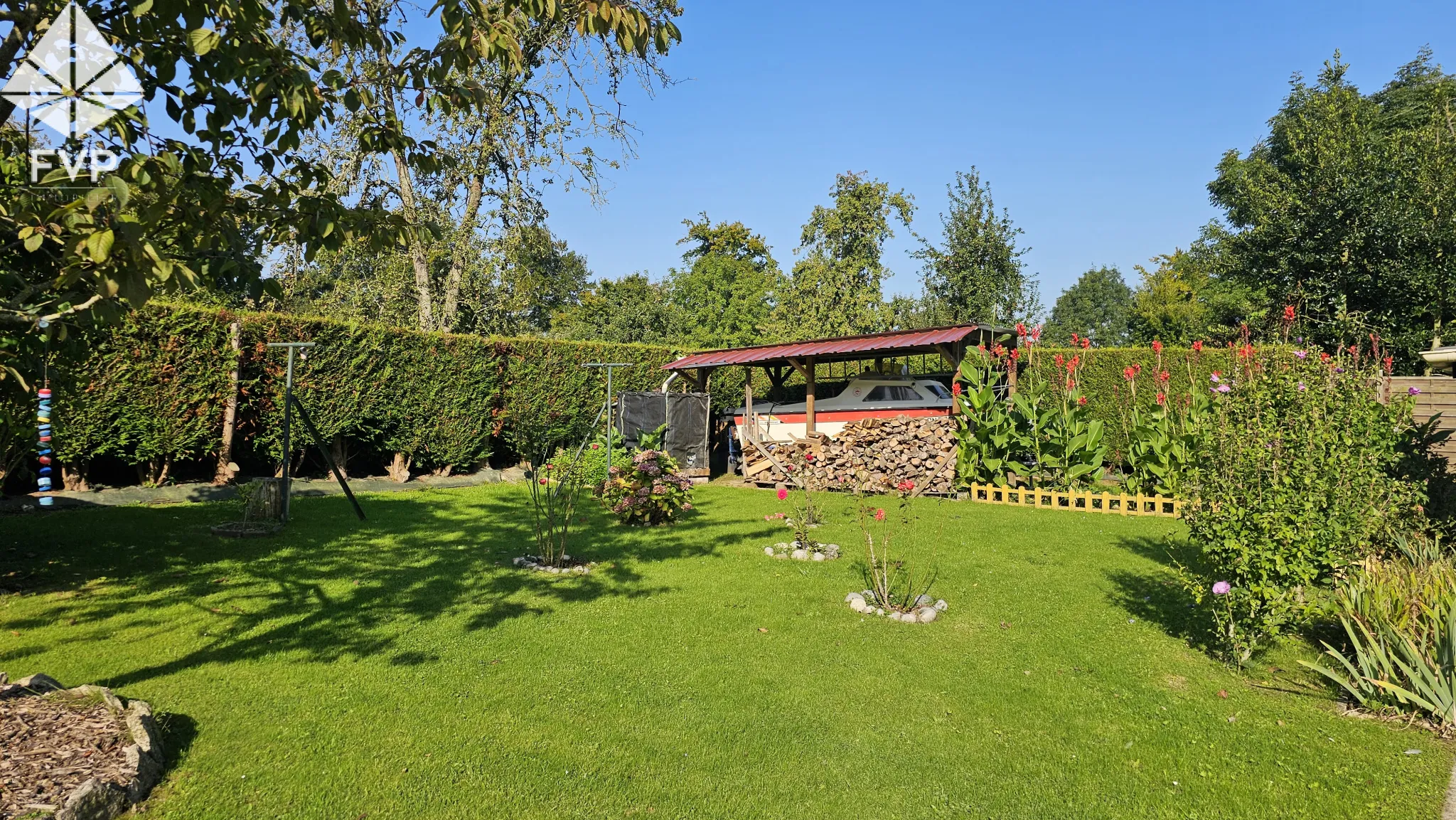 Maison de plain-pied à vendre à Offranville, 2 chambres 