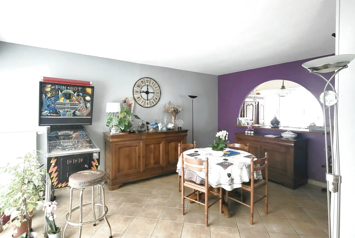 Maison familiale fonctionnelle à vendre à Osny 