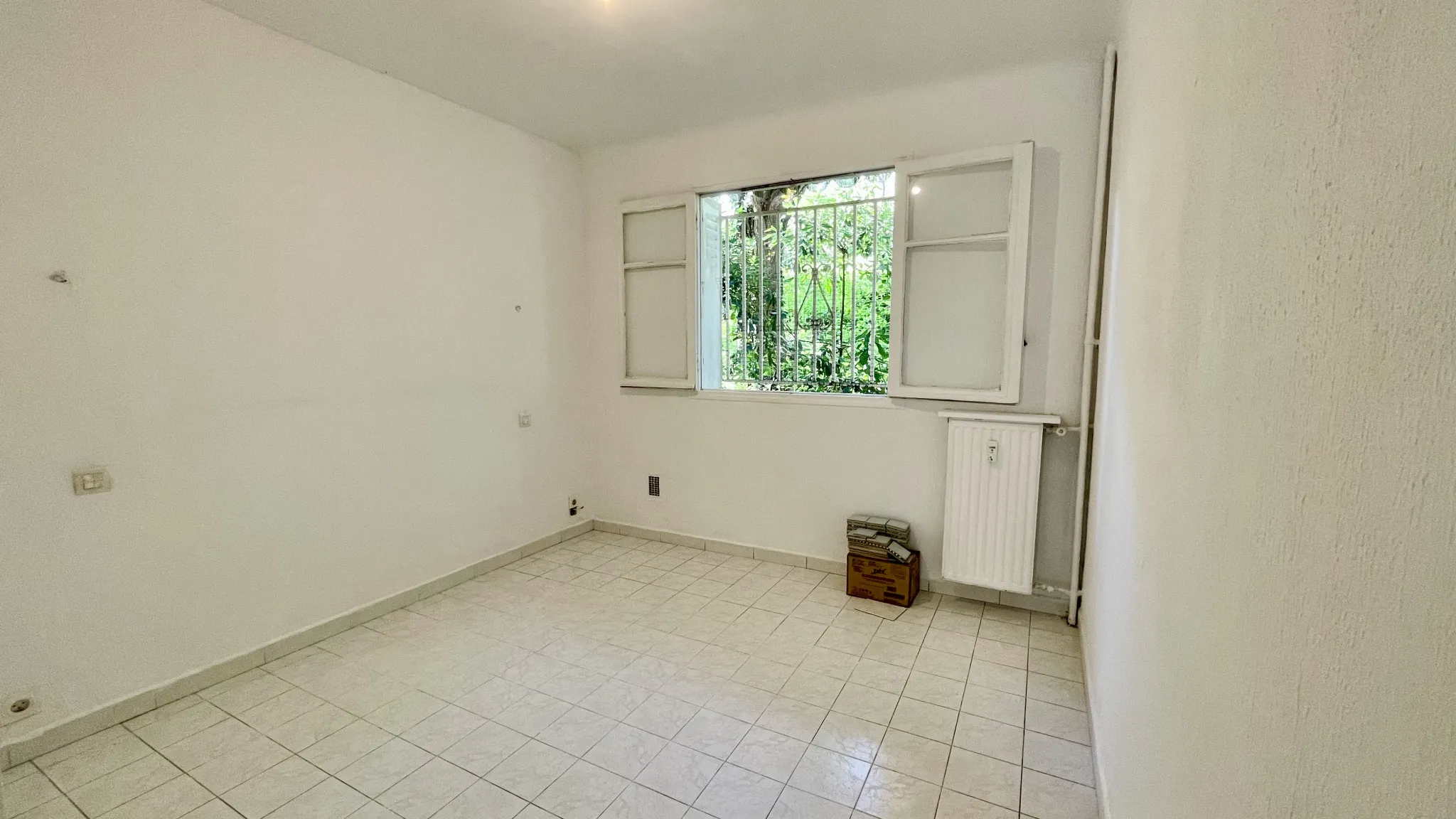 À vendre : Appartement 2 pièces à Cannes avec parking et cave 