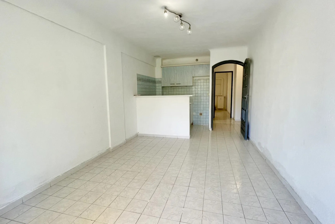 À vendre : Appartement 2 pièces à Cannes avec parking et cave 