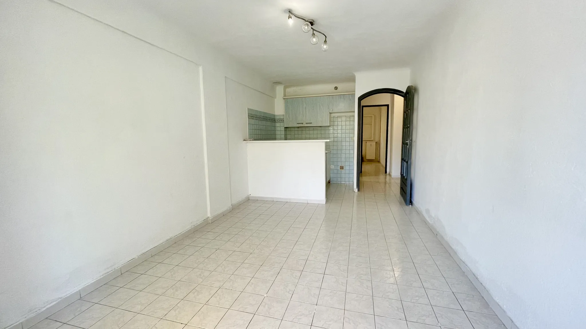 À vendre : Appartement 2 pièces à Cannes avec parking et cave 