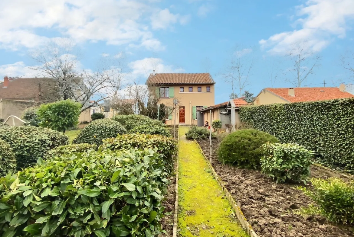 Belle maison de ville des années 30 à Montauban à vendre 