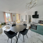 Appartement T3 lumineux avec balcons à La Seyne-sur-Mer