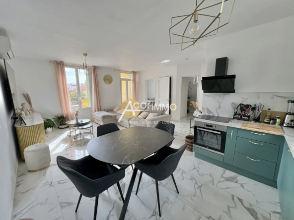 Appartement T3 lumineux avec balcons à La Seyne-sur-Mer