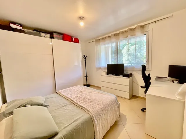 Appartement T2 à Menton avec vue mer et piscine 