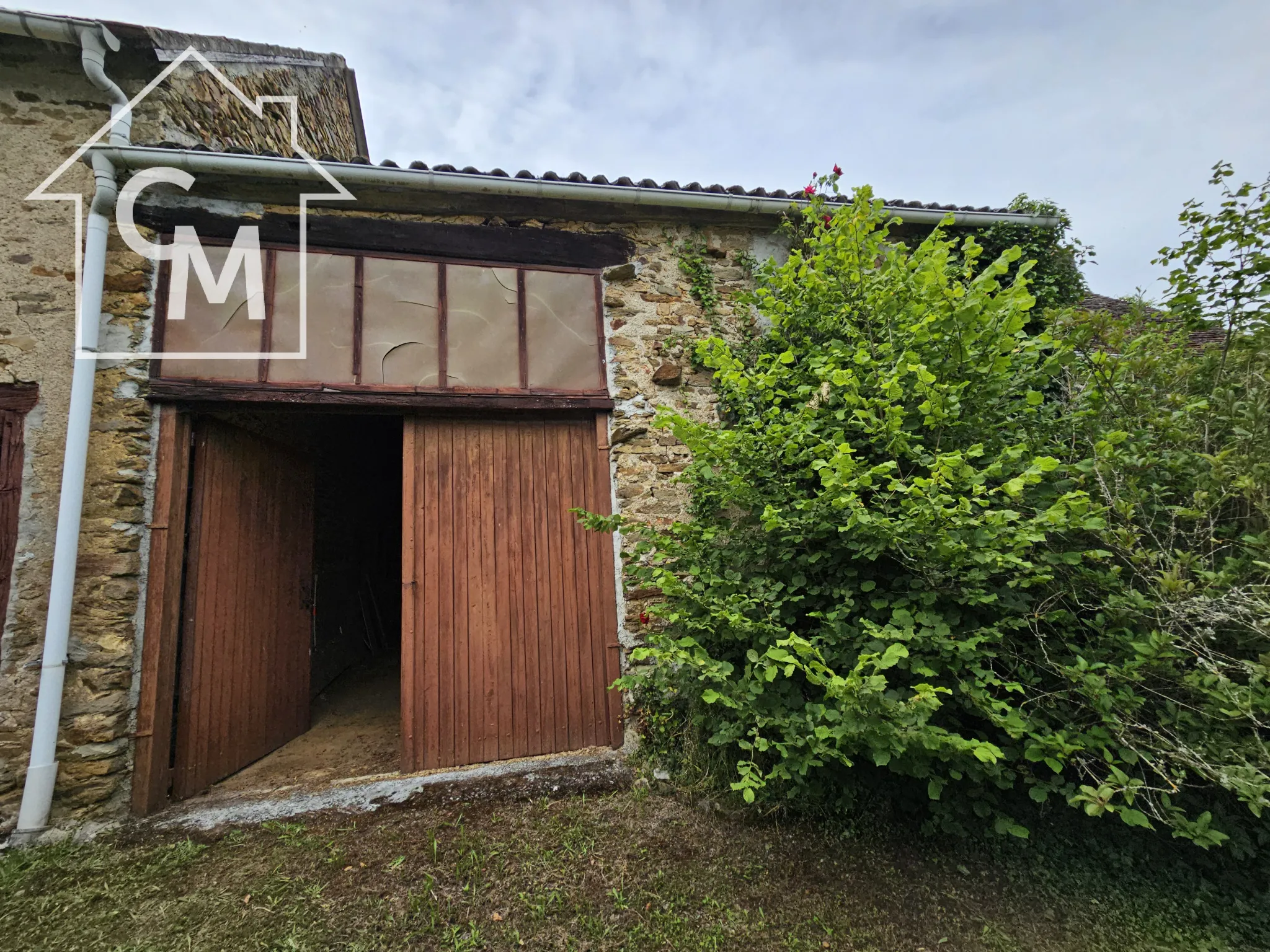 Maison 5 pièces à Beaulieu, 153 m2 avec dépendances 