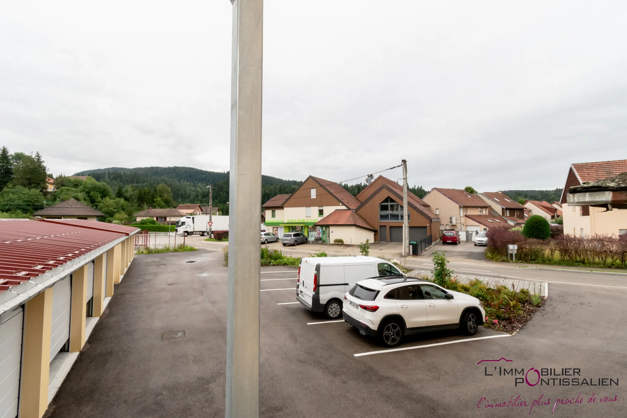 Appartement neuf de type 2 à La Cluse et Mijoux avec jardin 