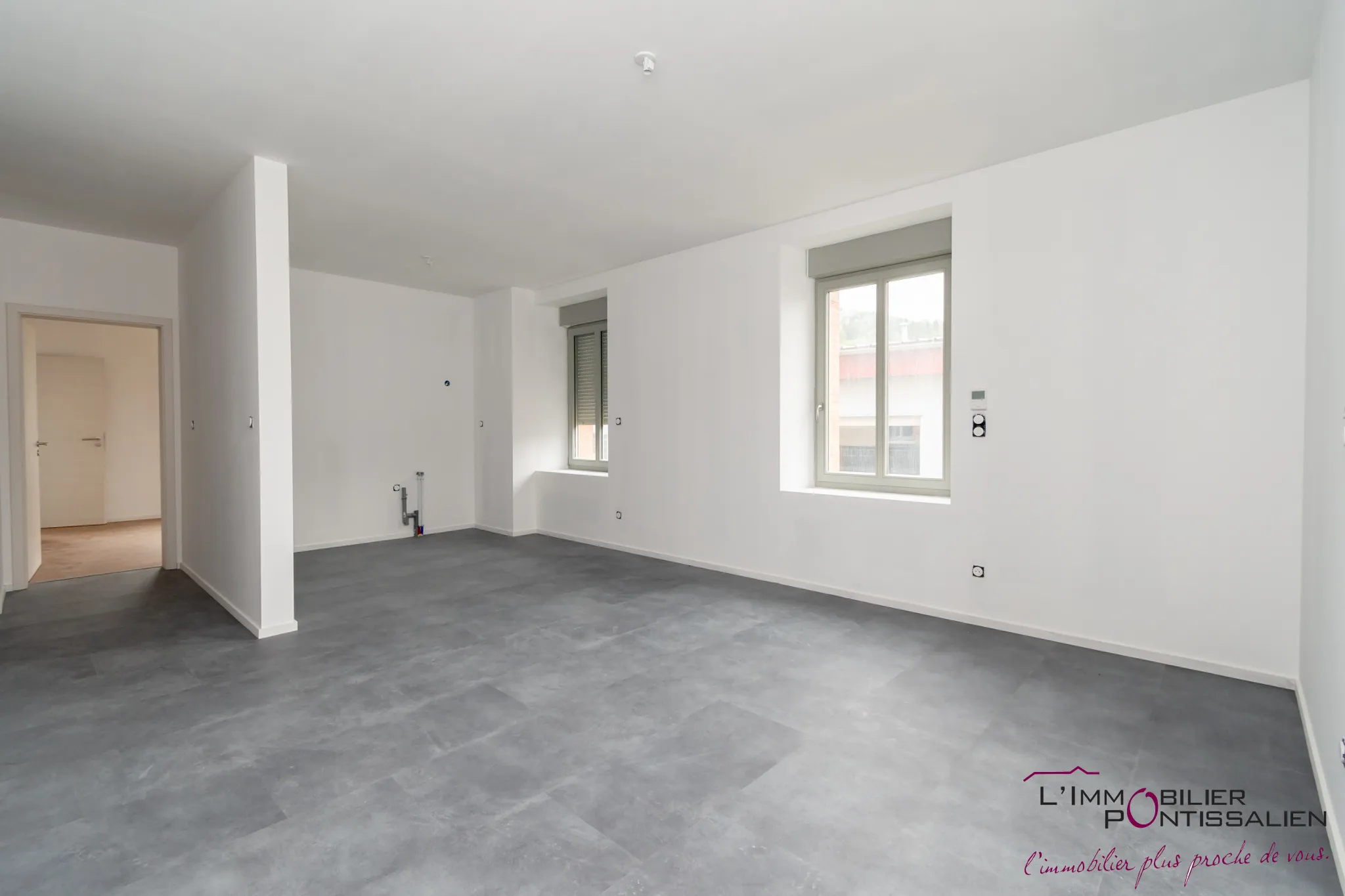 Appartement neuf de type 2 à La Cluse et Mijoux avec jardin 