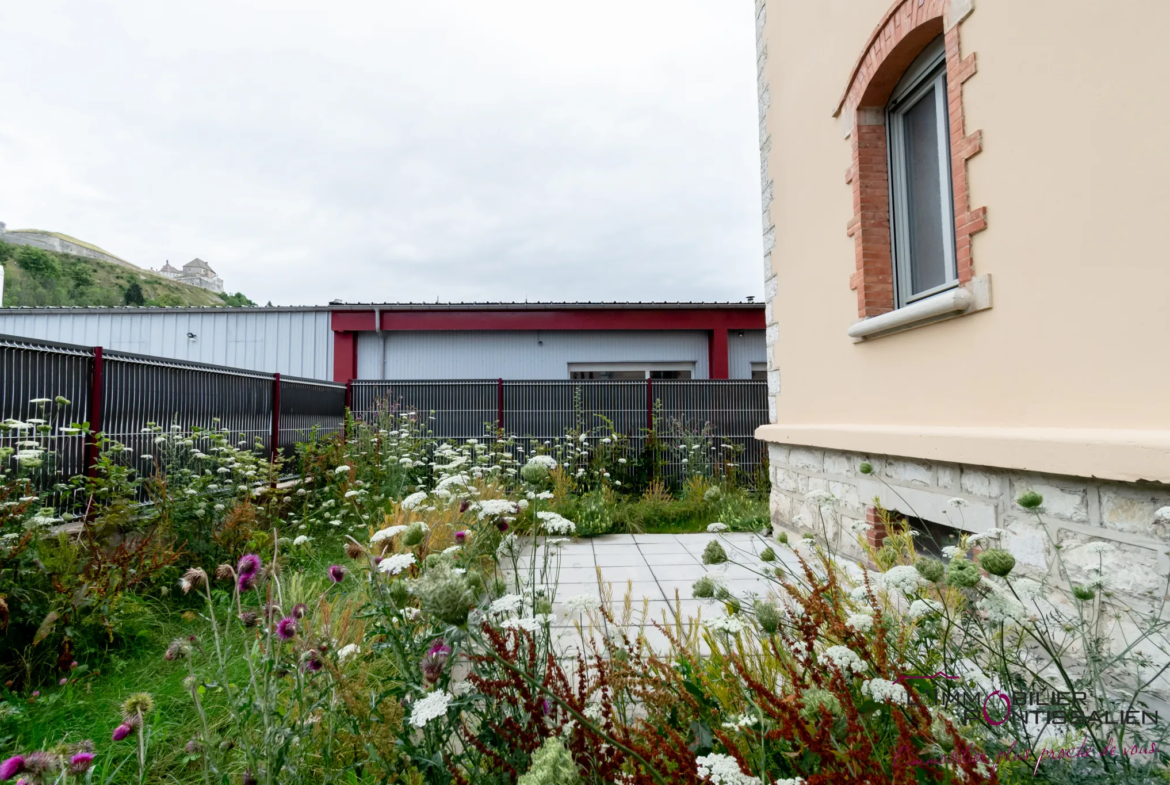 Appartement neuf de type 2 à La Cluse et Mijoux avec jardin 