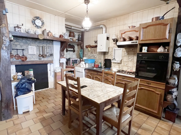 Maison familiale à vendre à Voisey - 150 m²