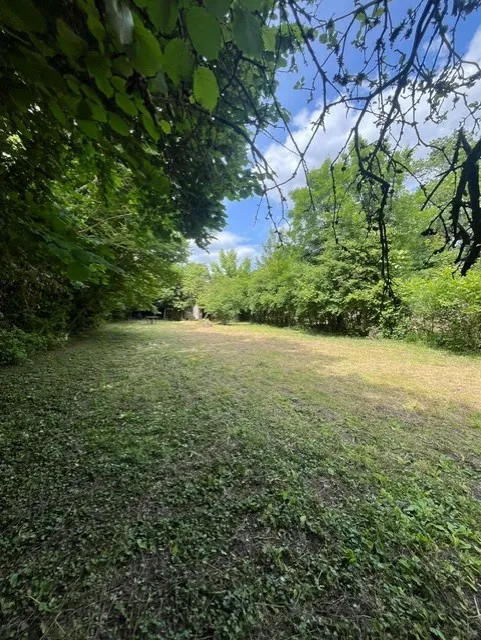 Terrain de loisir à vendre à Sainte-Savine - 853 m² 