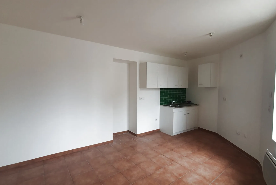 Maison de ville à Bourg du Vernet - 109 m² avec 3 chambres 