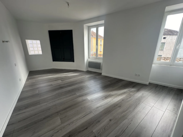 Maison de ville à Bourg du Vernet - 109 m² avec 3 chambres