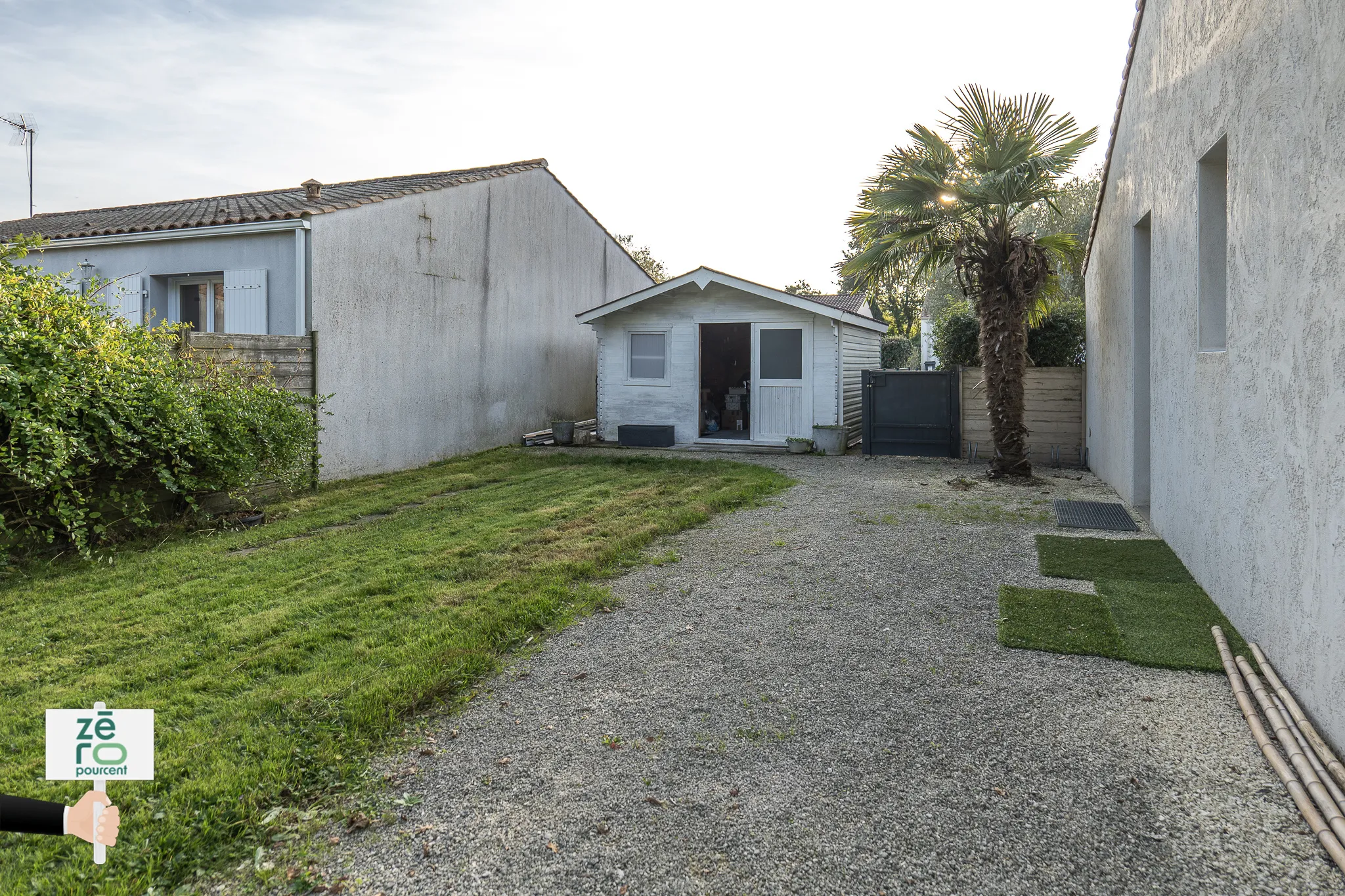 Plain-pied à Aubigny-Les Clouzeaux avec 4 chambres et terrain de 1020 m² 