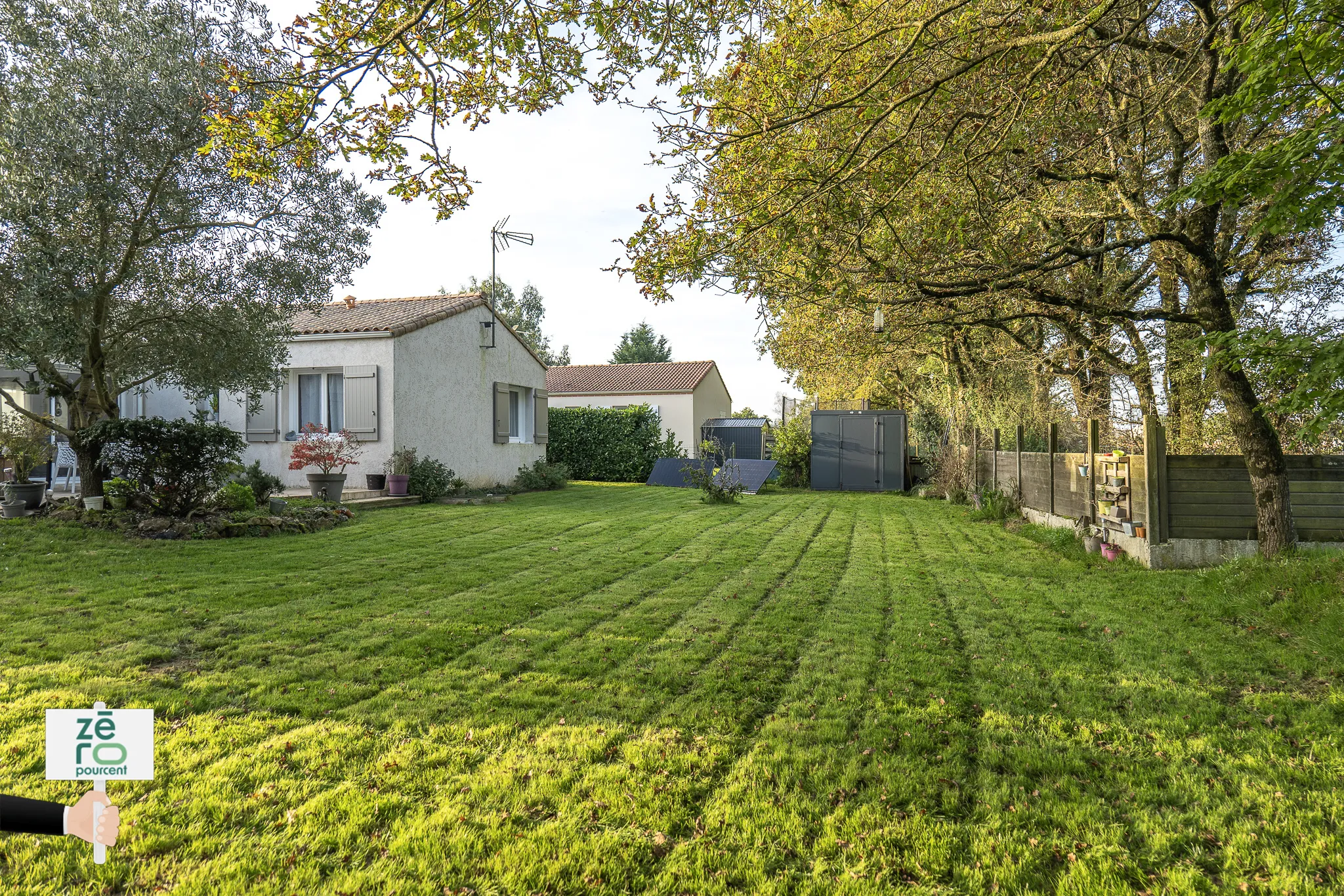 Plain-pied à Aubigny-Les Clouzeaux avec 4 chambres et terrain de 1020 m² 