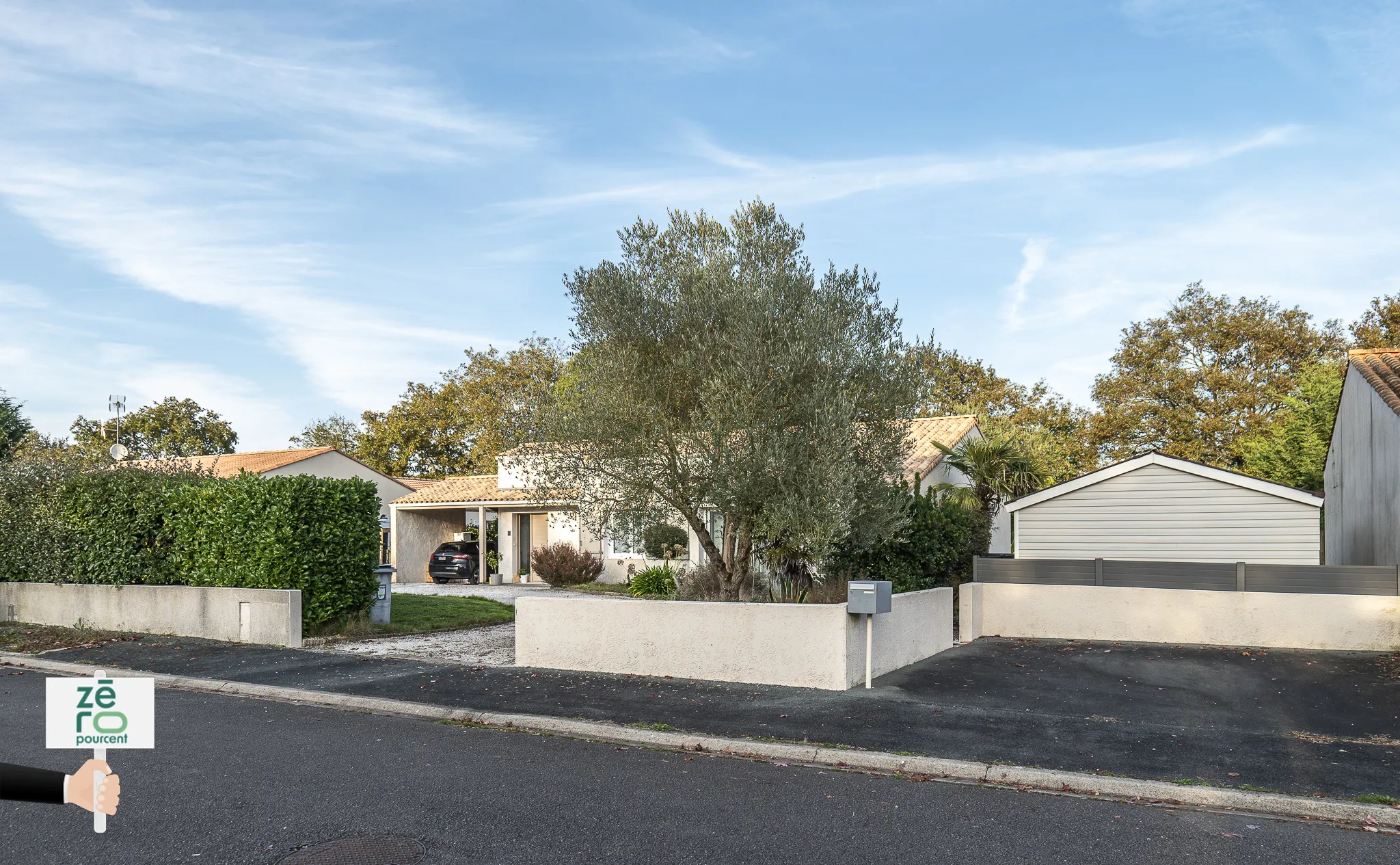 Plain-pied à Aubigny-Les Clouzeaux avec 4 chambres et terrain de 1020 m² 