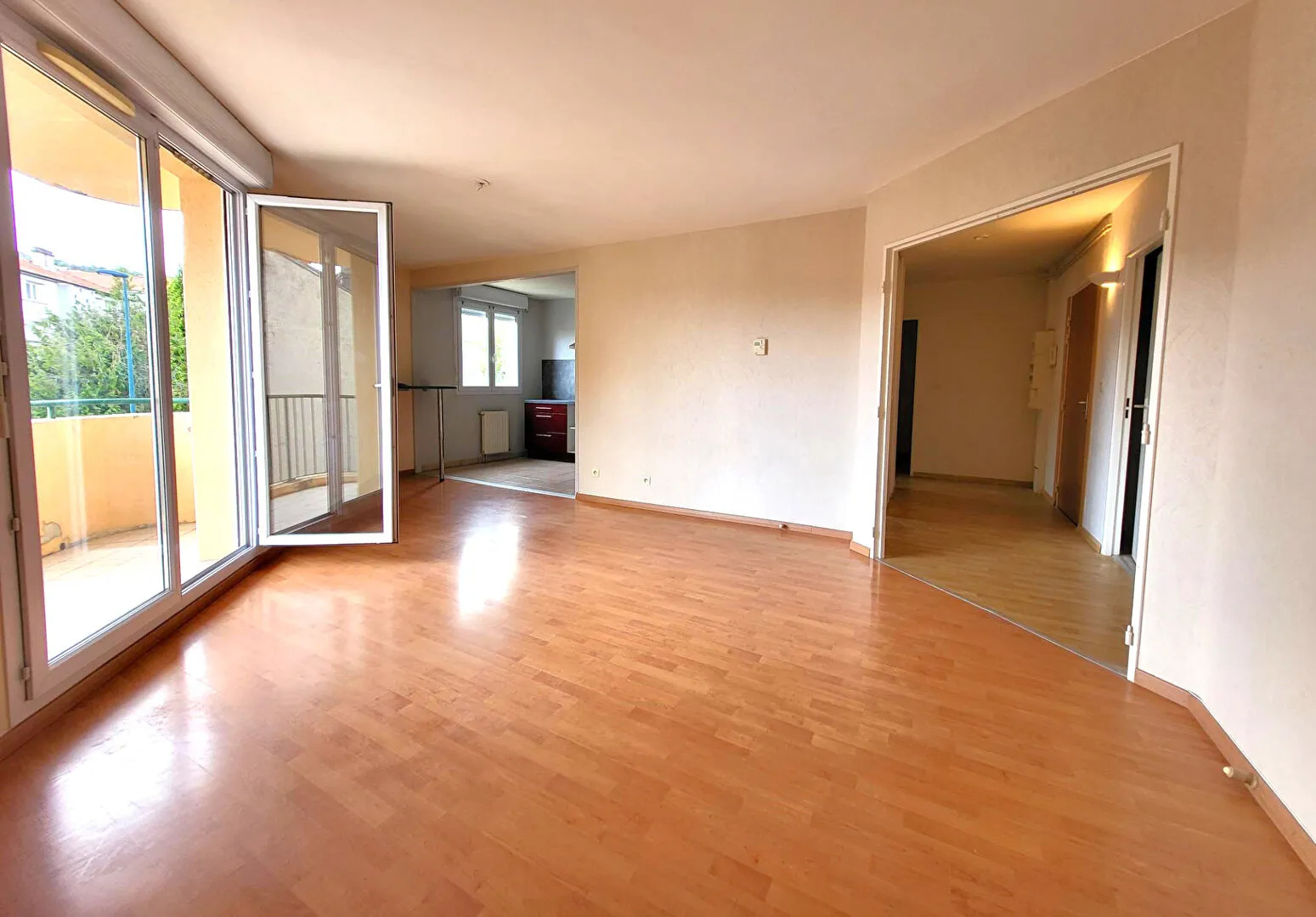 Bel appartement T4 à vendre à Clermont-Ferrand - Limite Chamalières 