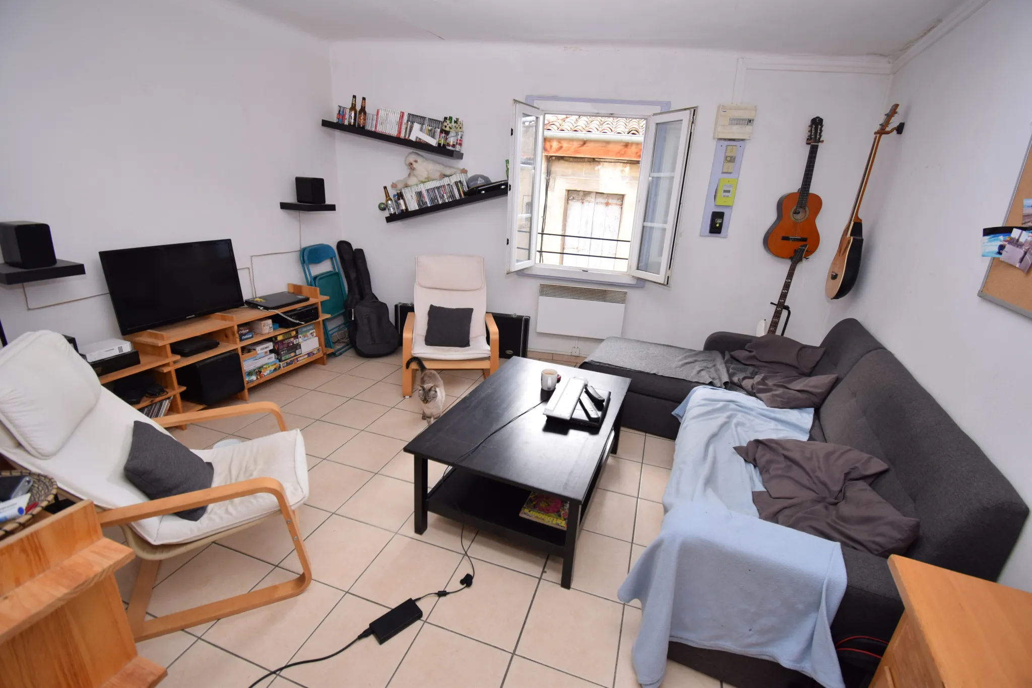 À vendre : Charmant F2 duplex au Jeu de Paume à Montpellier 