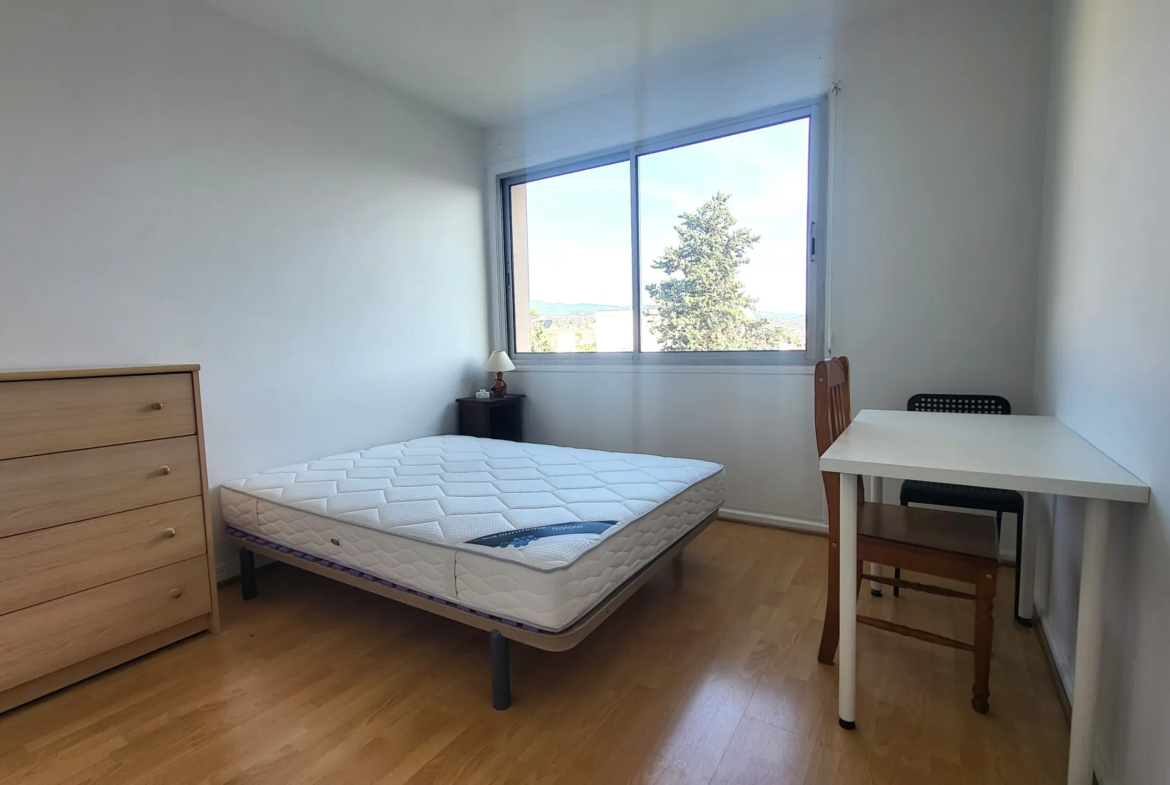 À vendre : T4 lumineux à Clermont-Ferrand, Vallière-Salins 