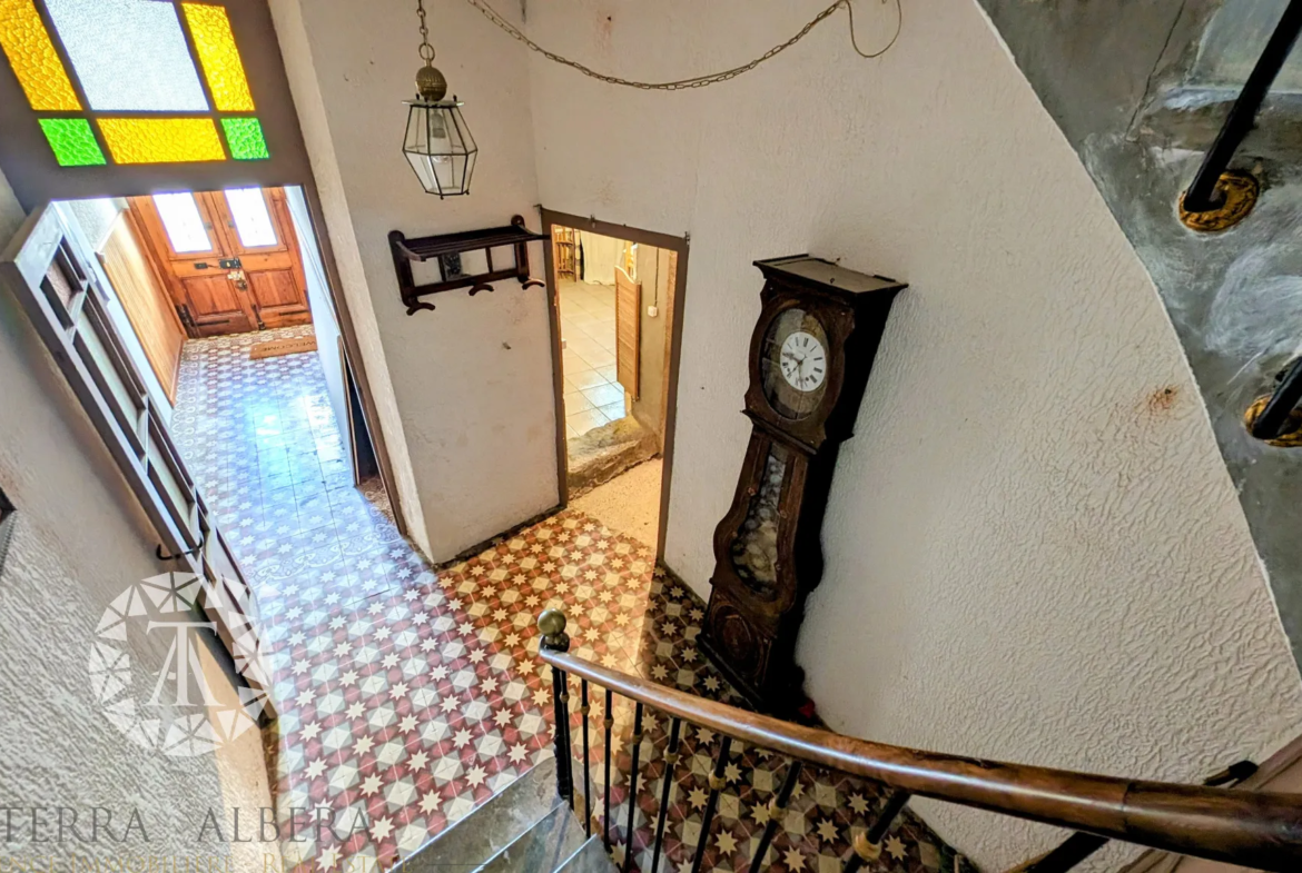 Maison de caractère à vendre à Montesquieu des Albères 