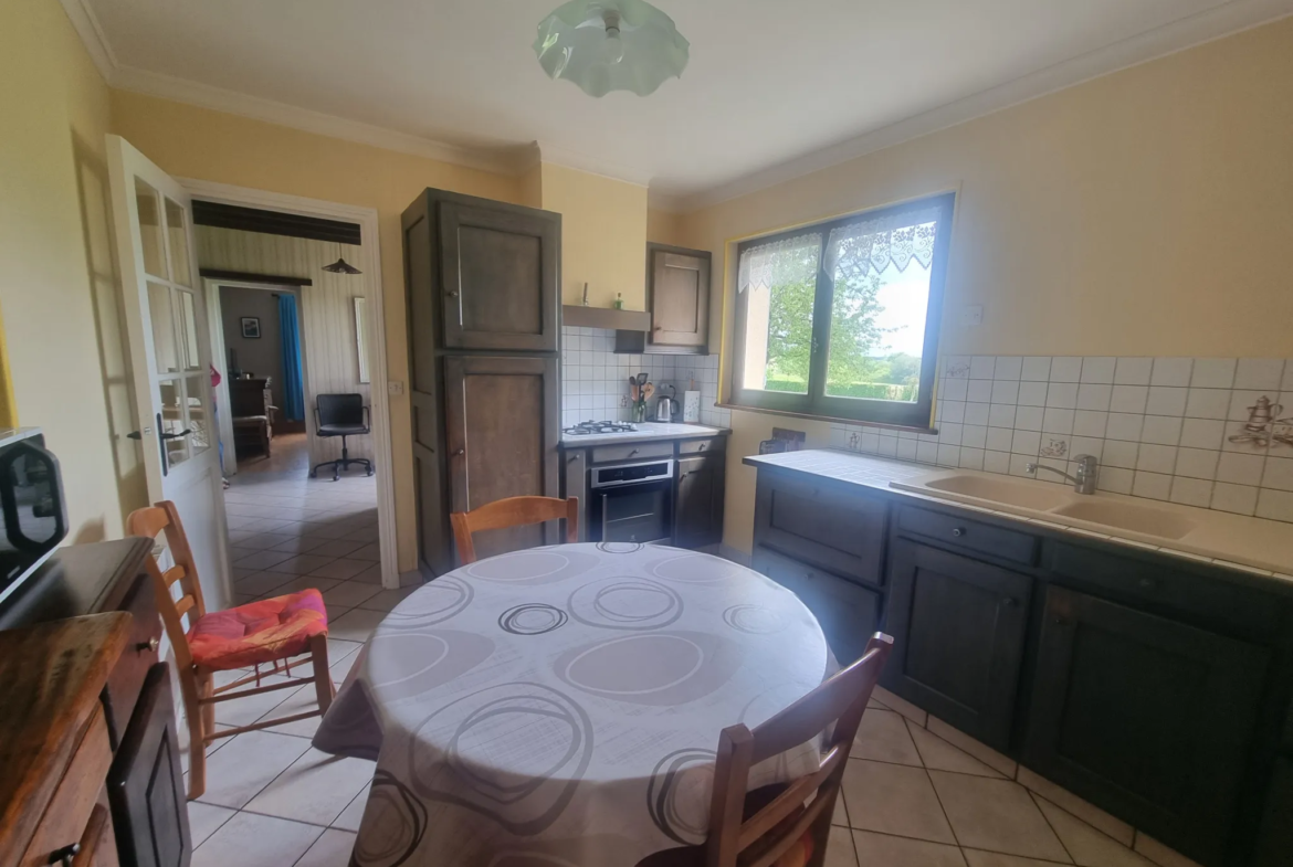 Maison à vendre - 140 m² au Mêle sur Sarthe 