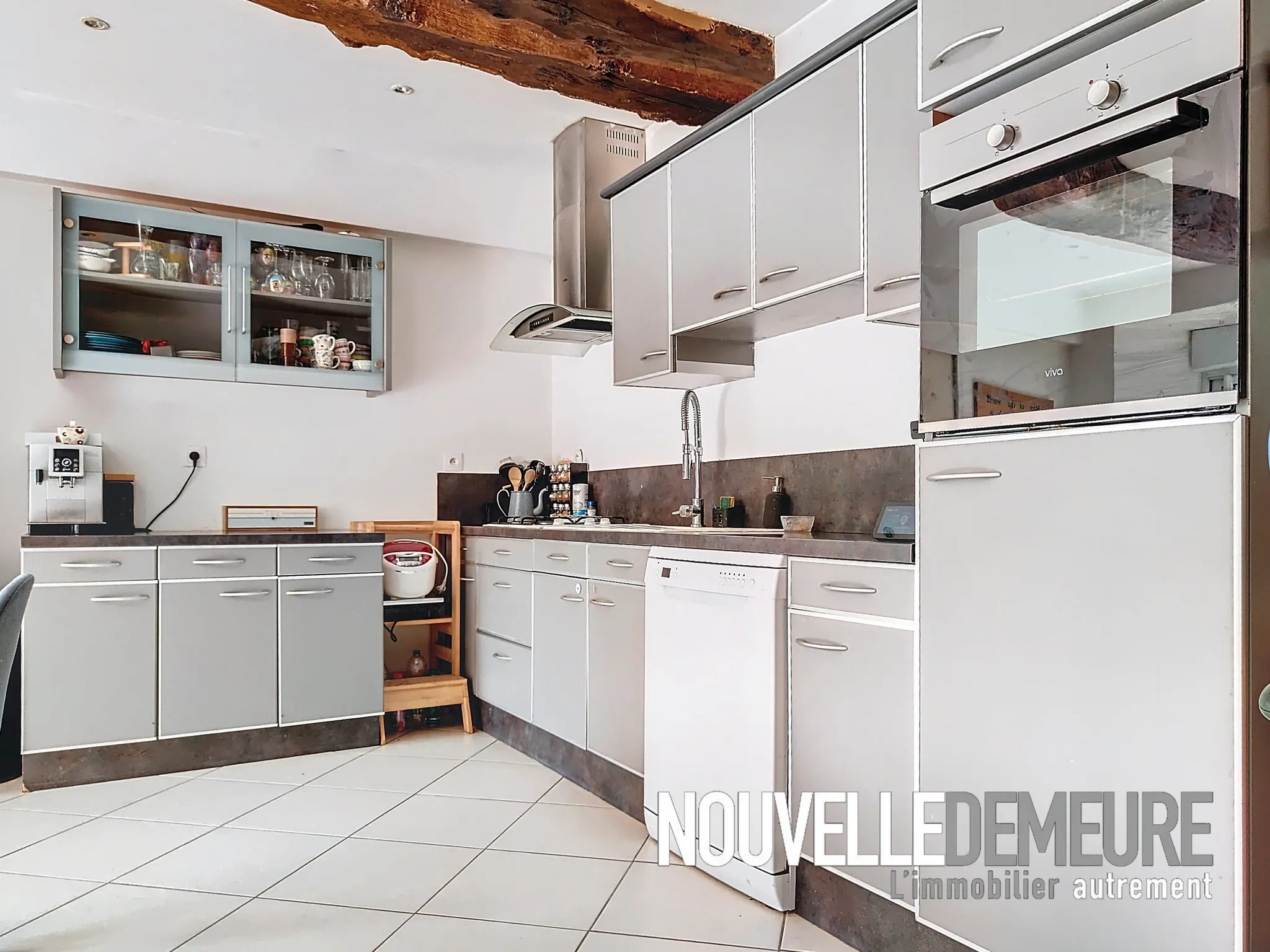 À vendre : Longère spacieuse à Saint Etienne en Cogles - 3 chambres 