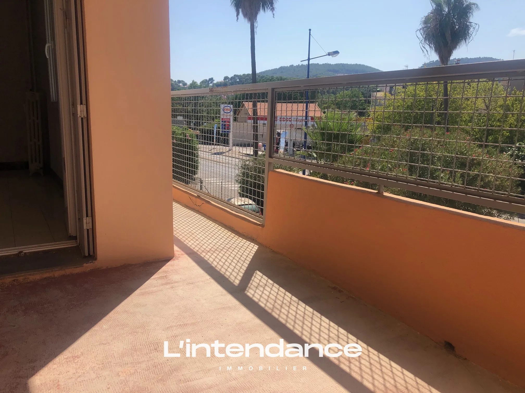 Vente Appartement 4 pièces à Hyères - Près du Centre-Ville 