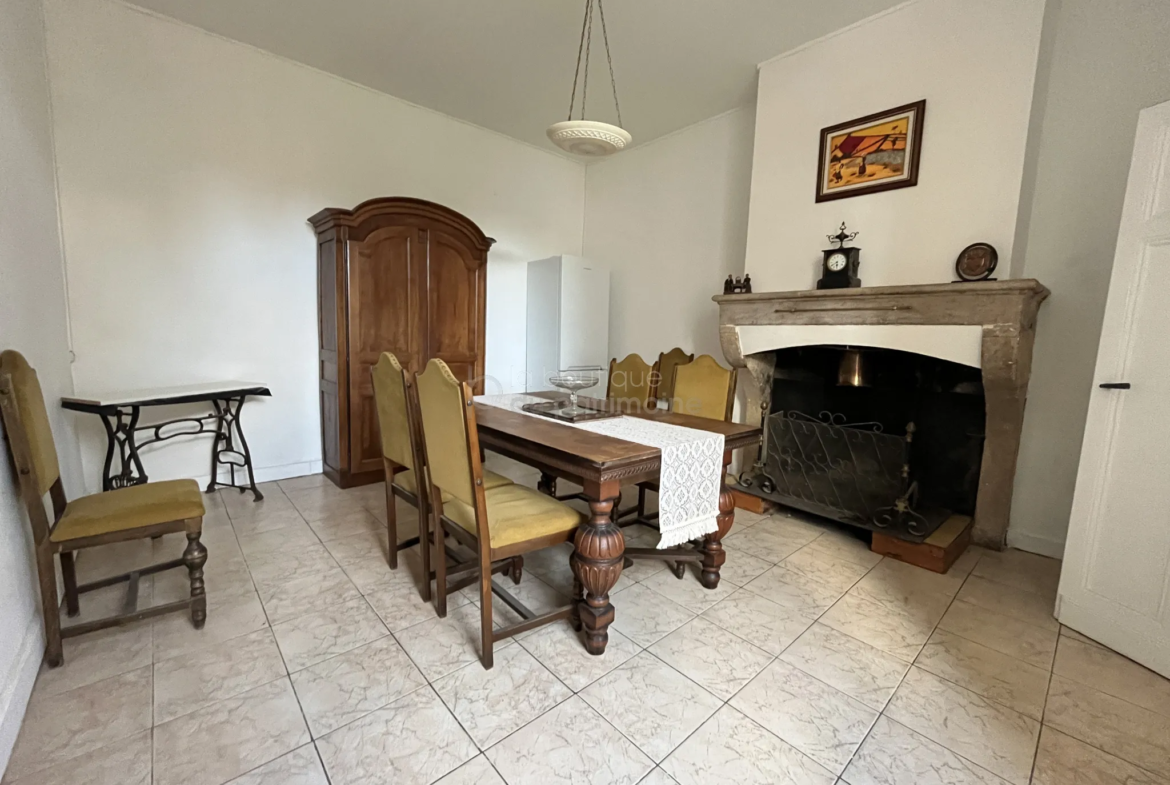 Maison de 170 m² à vendre à Langon - 46 km de Bordeaux 