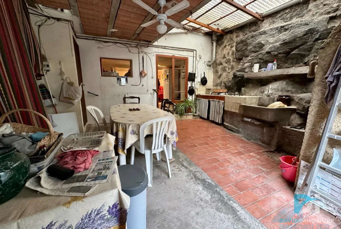 Maison de village à Saint Thibéry - 103 m² avec garage et terrasse 