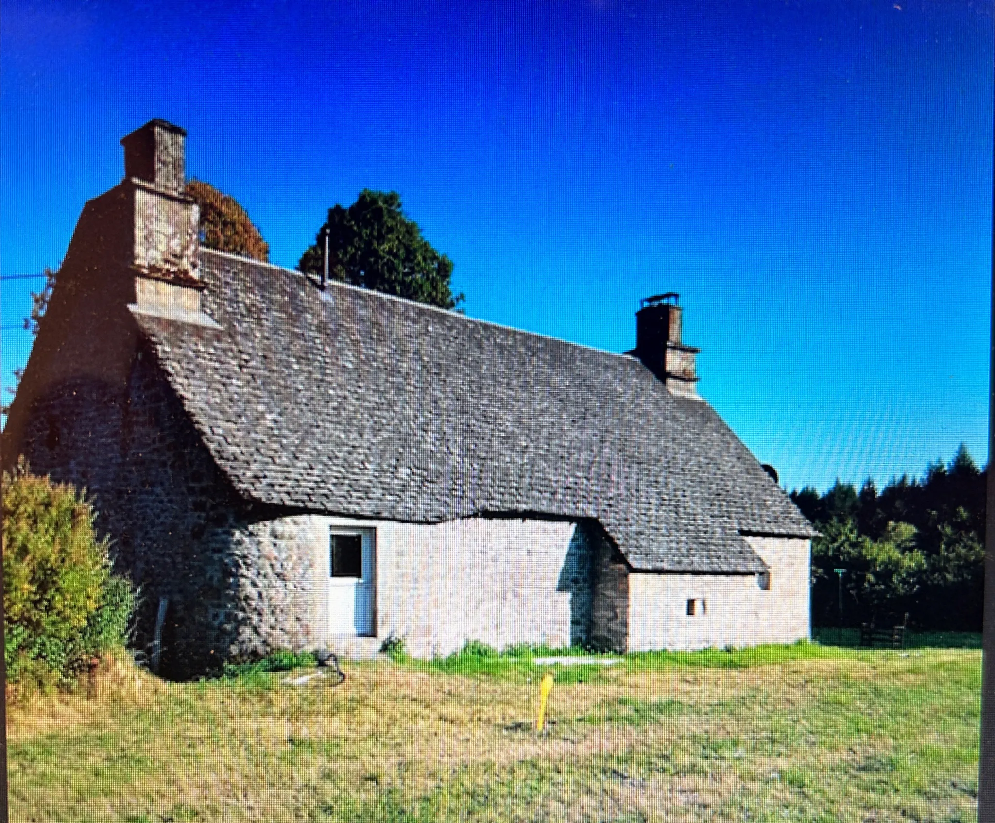 Maison à Grandsaigne en Corrèze - Rénovée avec Grand Terrain 